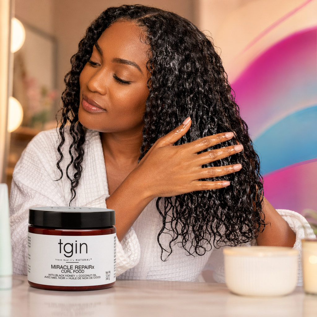 TGIN MIRACLE REPAIRX Curl Food Daily Moisturizer (12oz) - usage
